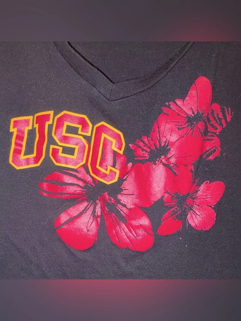 USC Trojans Black V-Neck Shirt Red Floral Graphic, Red & Yellow Details - Picture 3 of 4